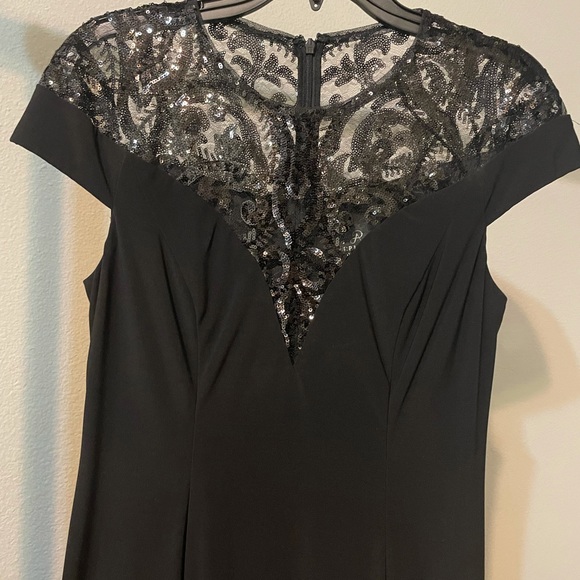 Adrianna Papell evening gown - 6 short - Picture 2 of 6